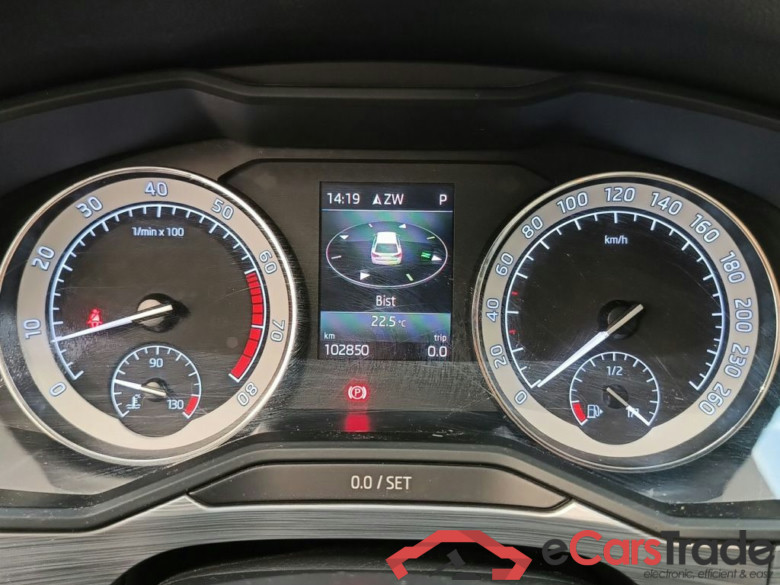 Skoda Superb Combi 1.5 TSI ACT 110kW DSG7 Ambition 5d #6