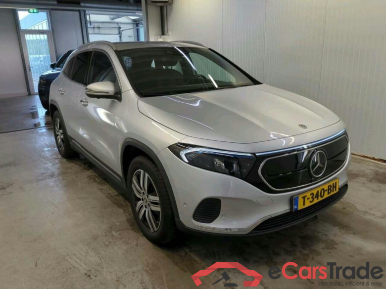 MERCEDES-BENZ EQA 250 Luxury Line #5