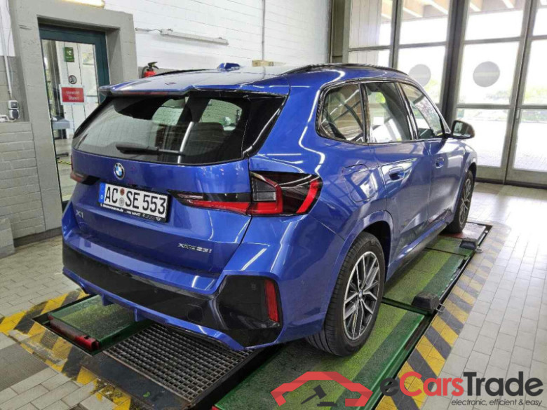 BMW X1 (U11)(2022->) DE - SUV5 23i Mild-Hybrid EU6d, xDrive M Sport OPF, 2022 - 2024 #3