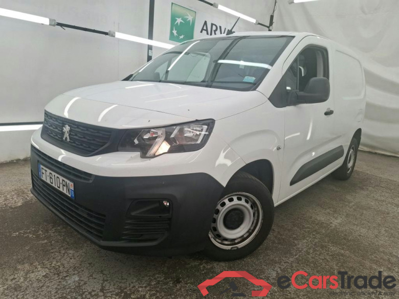 PEUGEOT Partner / 2018 / 4P / Fourgonnette BLUEHDI 75 S&S STANDARD 650KG PREMIUM