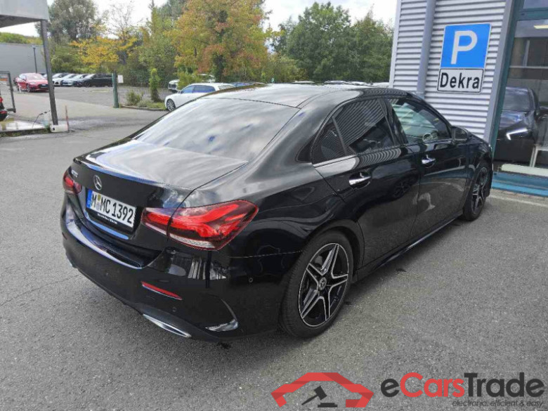 Mercedes-Benz A Limousine (BM 177)(08.2018->) DE - Lim4 A 200 EU6d, AMG Line, 2019 - 2022 #3