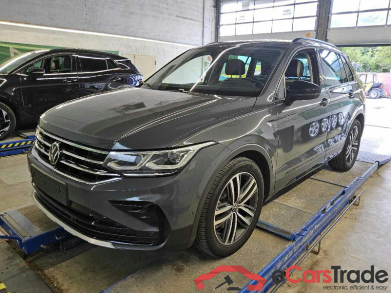 Volkswagen Tiguan (AX1)(07.2020->2024) DE - SUV5 2.0 TDI BMT/Start-Stopp EU6d, 4Motion Urban Sport, (Facelift) 2021 - 2