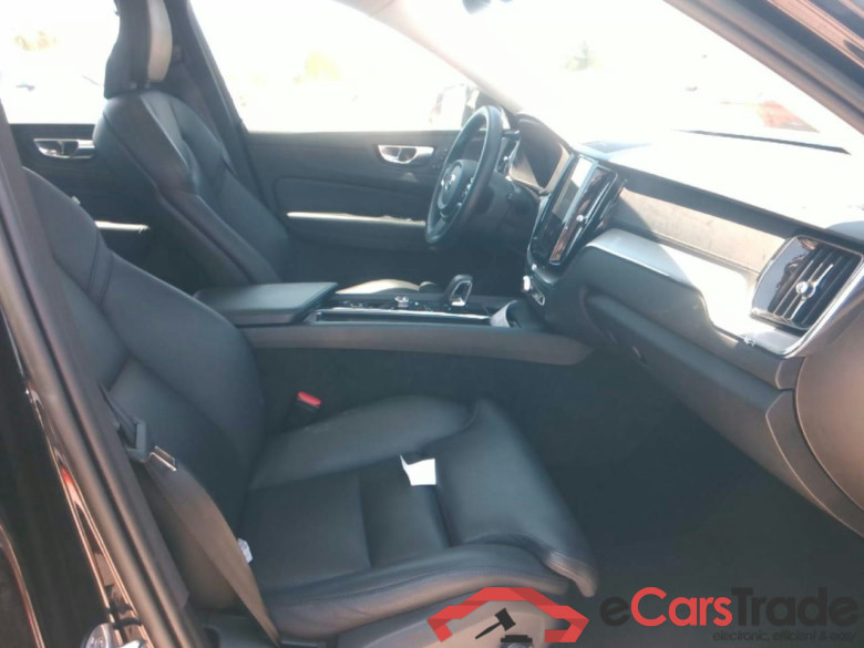 XC60 B4 197CH 2WD BA U CH FFA #5