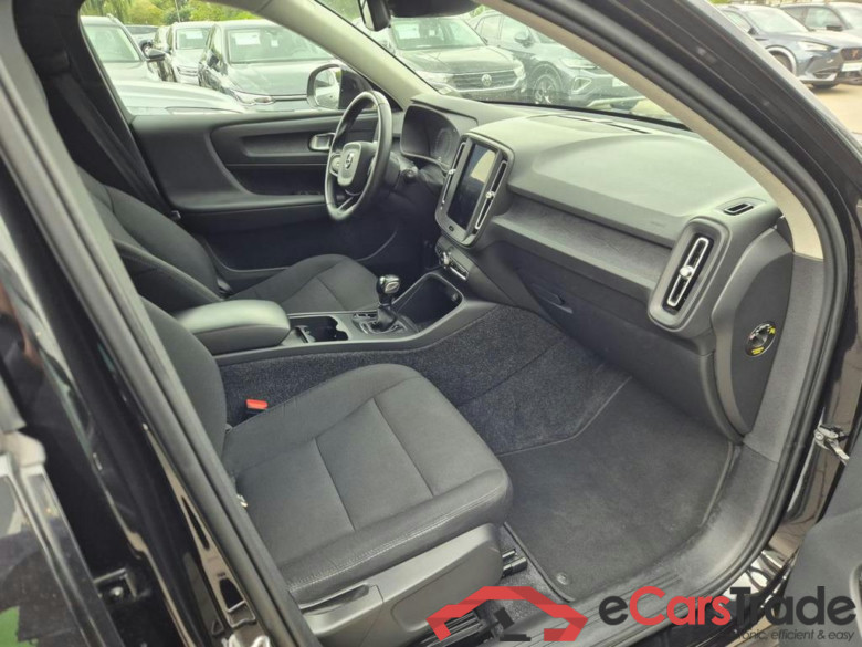 VOLVO XC40 Dsl 2.0 D3 #6