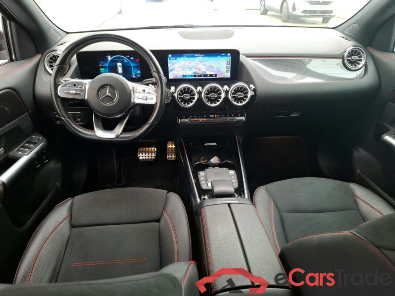 MERCEDES-BENZ GLA / 2020 / 5P / SUV GLA 250 e AMG LINE DCT #6