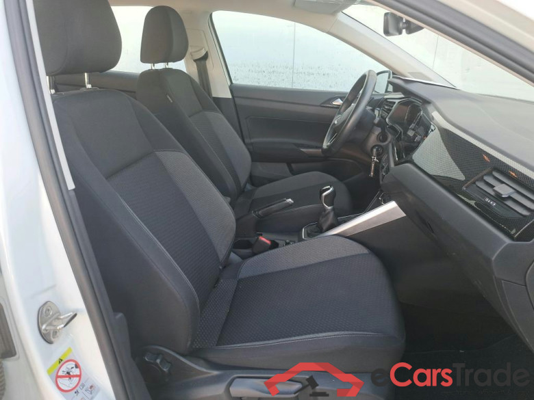 VOLKSWAGEN Polo / 2021 / 5P / berlina con portón Life 1.0 TSI 70kW (95CV) #6