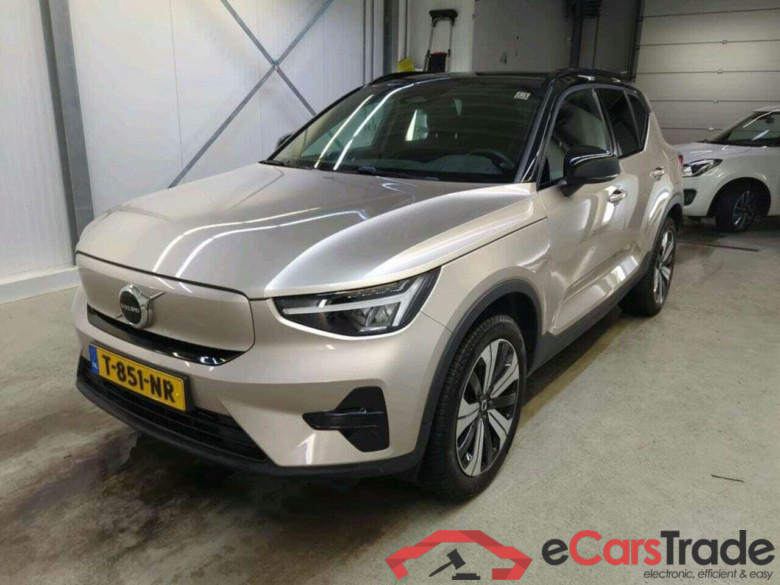 VOLVO XC40 Recharge Plus 70 kWh