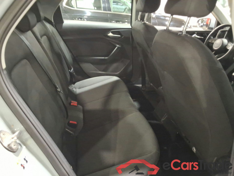 AUDI A1 1.0 25 TFSI ATTRACTION #5