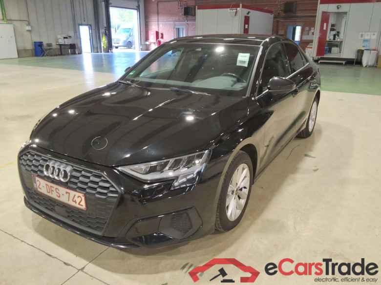 AUDI A3 1.0 TFSI 30 81KW S TRONIC ATTRACTION #1
