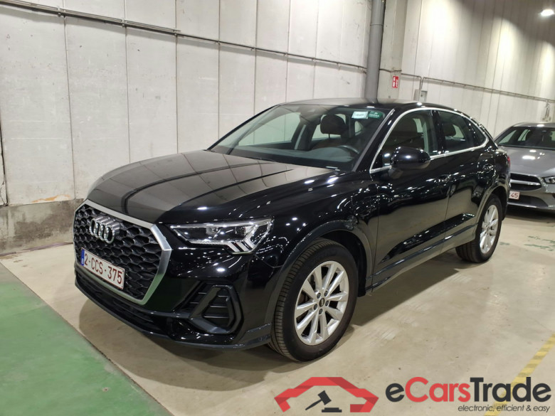 AUDI Q3 Sportback 1.4 45 TFSI E S TRONIC #1