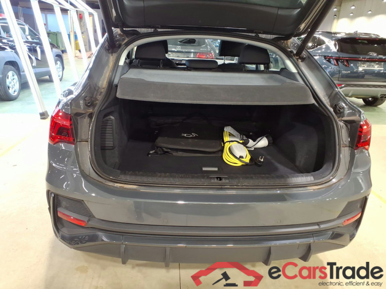 AUDI Q3 Sportback 1.4 45 TFSI E S TRONIC #3