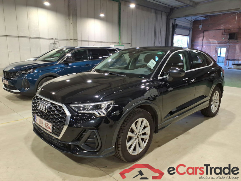 AUDI Q3 Sportback 1.4 45 TFSI E S TRONIC #1