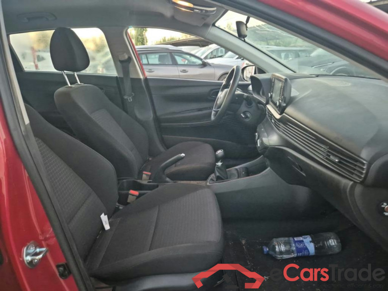HYUNDAI i20 / 2020 / 5P / berlina con portón 1.2 MPI Klass #6