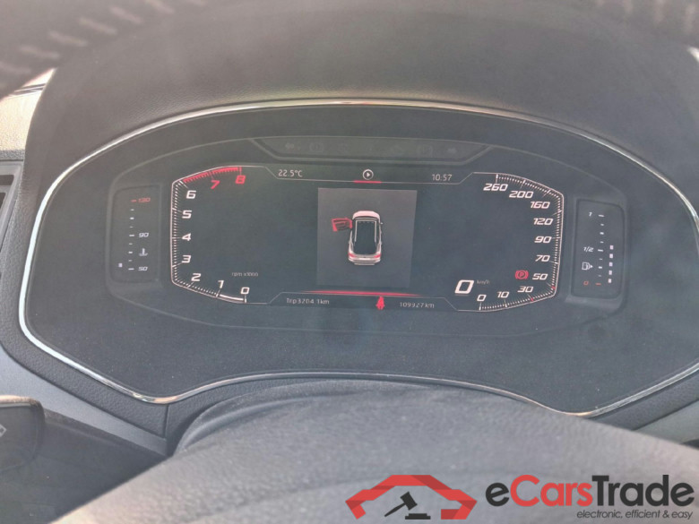 SEAT Arona / 2017 / 5P / todoterreno 1.0 TSI 70kW (95CV) Style Edition Eco (CX) #4