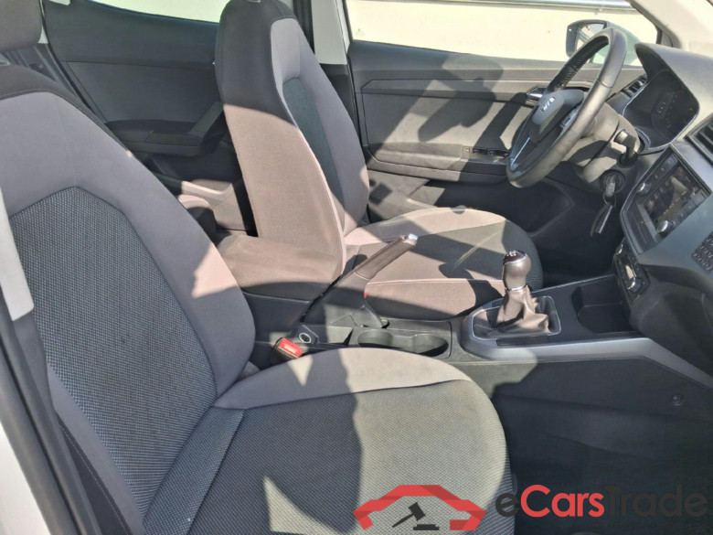 SEAT Arona / 2017 / 5P / todoterreno 1.0 TSI 70kW (95CV) Style Edition Eco (CX) #6
