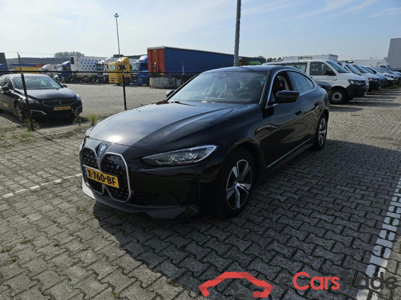 BMW i4 250 kW #3