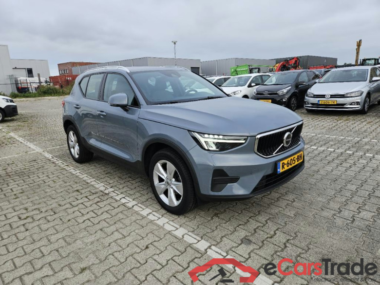 VOLVO XC40 95 kW #4