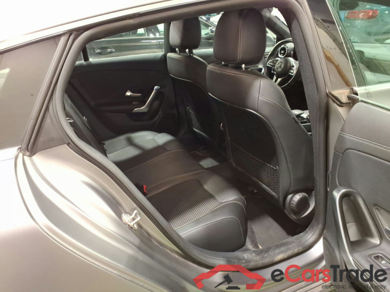 MERCEDES-BENZ CLA 1.3 CLA 250 E BUSINESS SOLUTION DCT #5