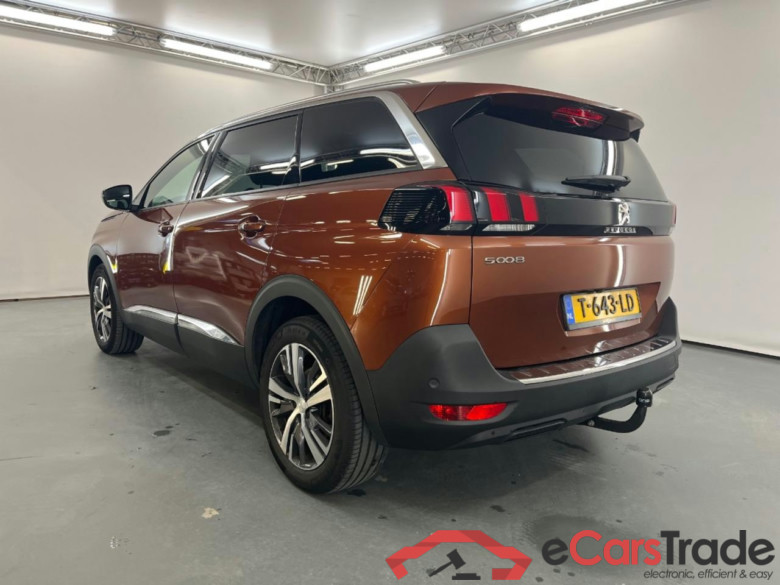 PEUGEOT 5008 1.2 PureTech Allure Pack Business #3