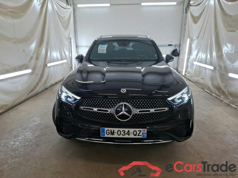 MERCEDES-BENZ GLC / 2022 / 5P / SUV GLC 300 e AMG Line 4MATIC #1