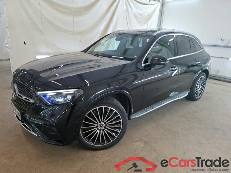 MERCEDES-BENZ GLC / 2022 / 5P / SUV GLC 300 e AMG Line 4MATIC #4