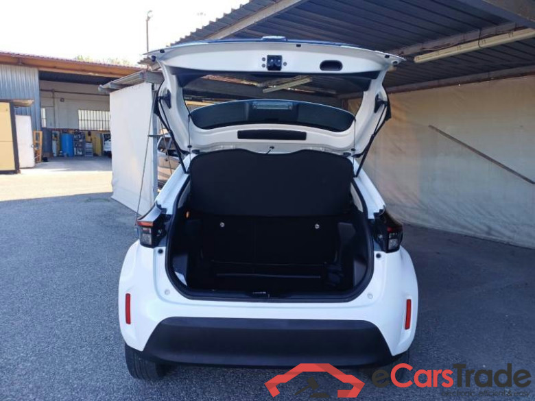 TOYOTA YARIS CROSS / 2021 / 5P / SUV 1.5H (116 CV) E-CVT ACTIVE #5