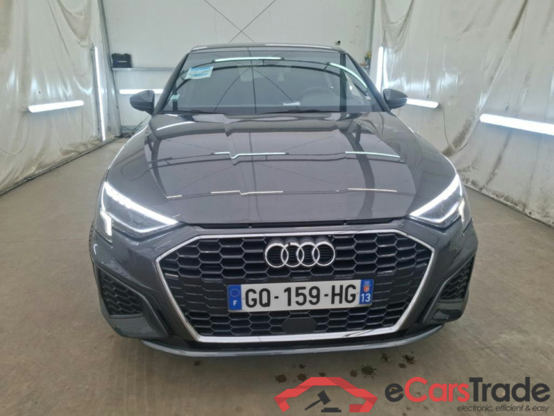 AUDI A3 Sportback / 2020 / 5P / Berline 35 TFSI 150 MHEV S Tronic S Line #1