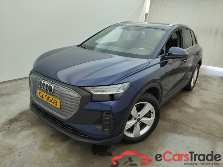 Audi Q4 e-tron 45 e-tron Attraction Quattro 5d #1