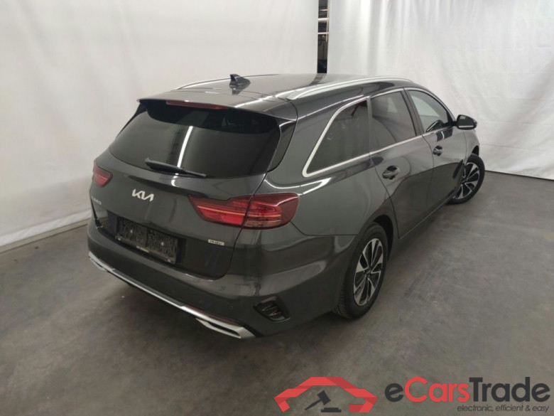 KIA cee'd Sportswagon Business Line 1.6 GDi PHEV DCT 5d #2