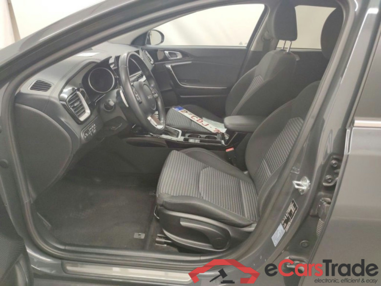 KIA cee'd Sportswagon Business Line 1.6 GDi PHEV DCT 5d #3