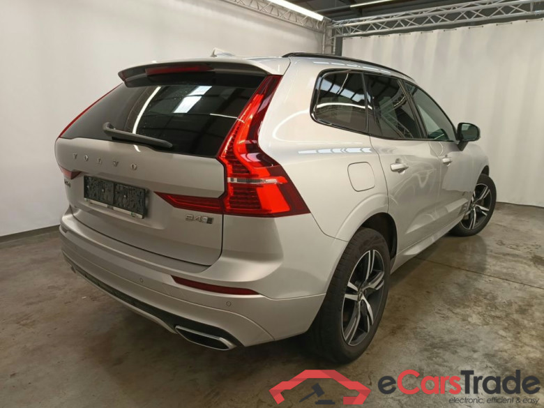 Volvo XC60 B4 4x4 Geartronic R-Design 5d #2