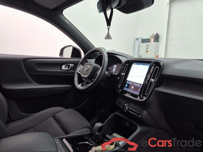 VOLVO XC40 Recharge Core 70 kWh #3