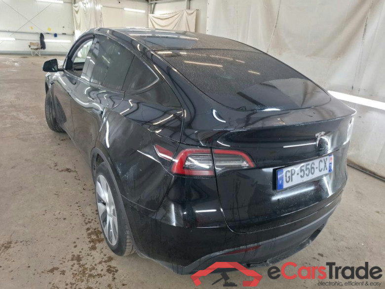 TESLA Model Y / 2021 / 5P / SUV RWD #5