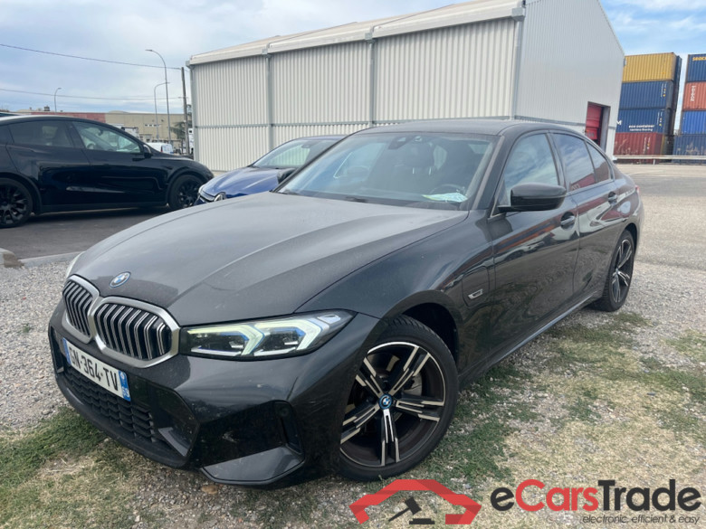 BMW 320e Plug-In Hybrid M-Sport Aut. Pano Laser Head-Up LC-Pro Ambient Harman/Kardon Navi-Pro Sport-Leather KeylessGo Camera Klima PDC ...