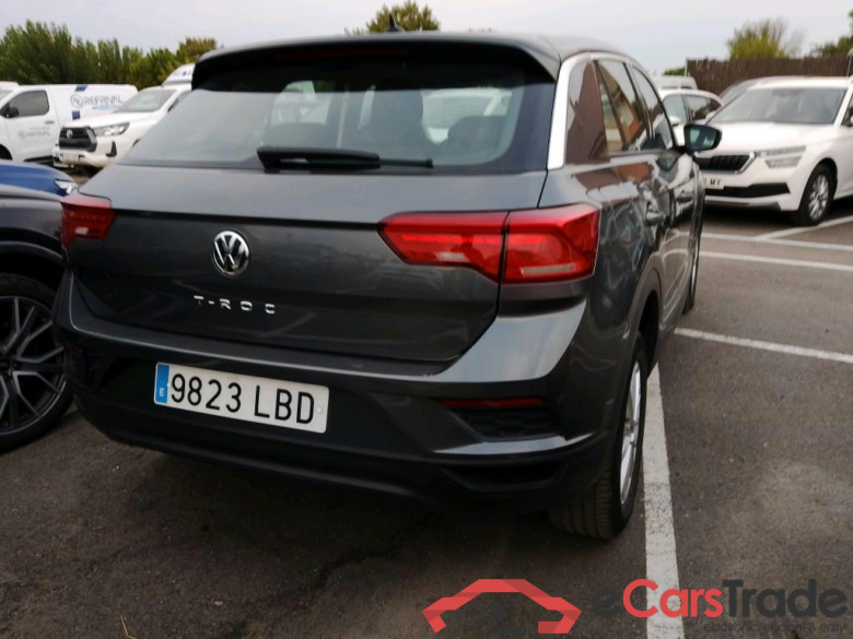 VOLKSWAGEN T-Roc / 2017 / 5P / todoterreno Edition 1.6 TDI 85kW (115CV) #2