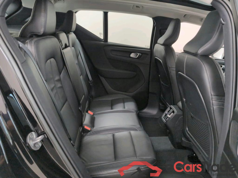 VOLVO XC40 1.5 T2 MOMENTUM PRO AUTO #6