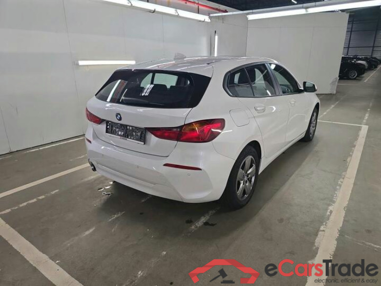 BMW 1 Reeks Hatch 1 Reeks Hatch 116dA (85 kW) 85kW/116pk  5D/P Auto-7 #4