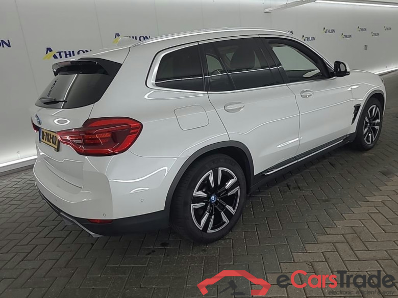 BMW iX3 80kWh Executive 5D 210kW #3