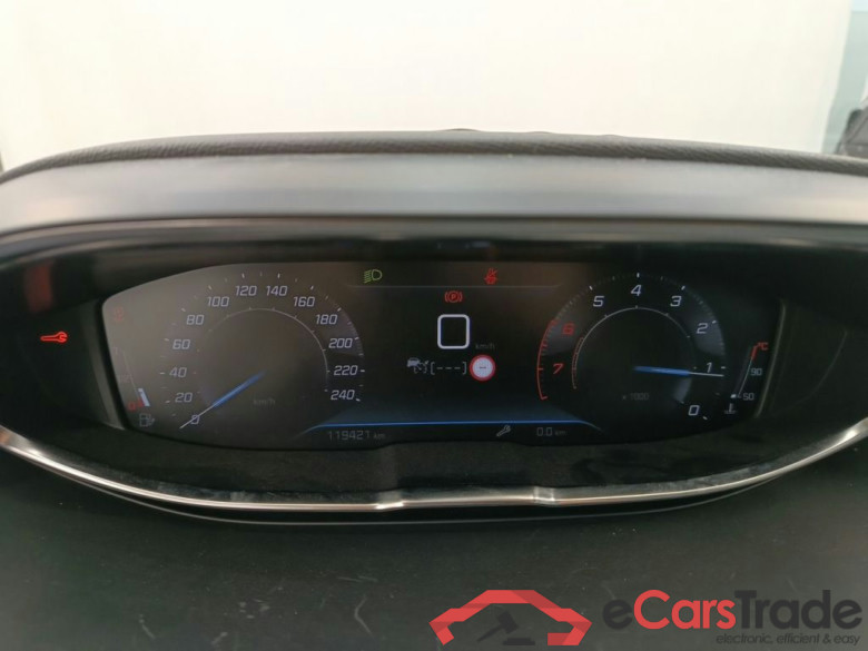 Peugeot 3008 1.2 PureTech 96kW S&S Allure Pack 5d #6