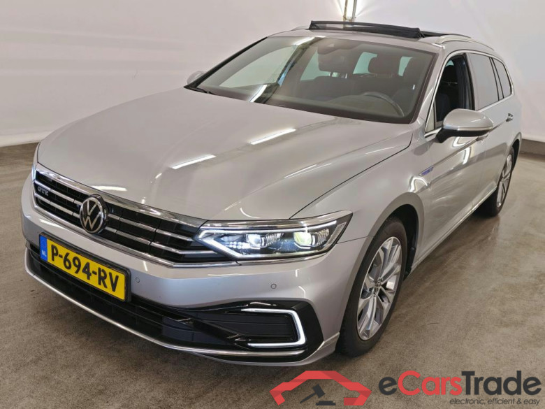 Volkswagen Passat Variant 1.4 TSI eHybrid 6-DSG GTE Business 5d + Pano