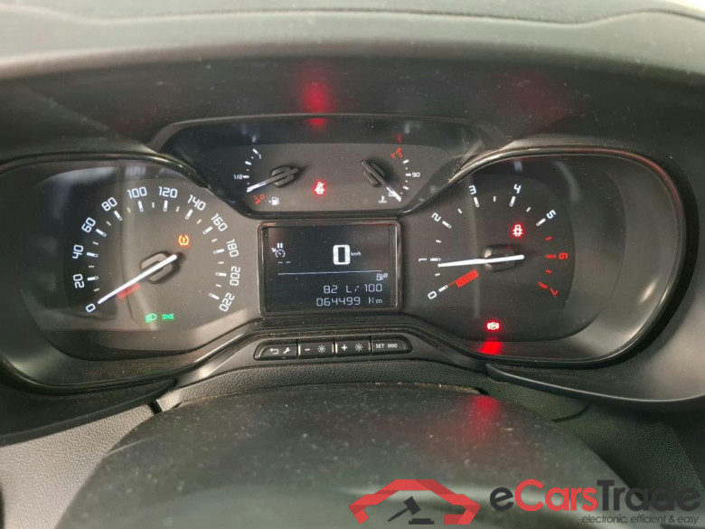 TOYOTA Proace City / 2019 / 4P / Fourgonnette 1.5 Medium 75 D-4D Dynamic #6