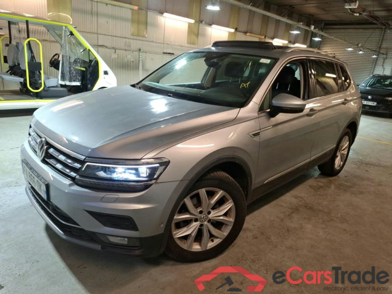 Volkswagen Tiguan Allspace 2.0 TDI Carat 7PL Aut. Pano LED-Matrix Virtual Navi 1/2 Alcantara KeylessGo Camera Klima PDC ...