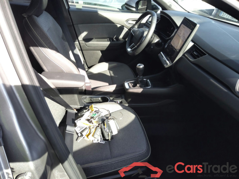 RENAULT Captur TCe 85kW 115V Techno #3