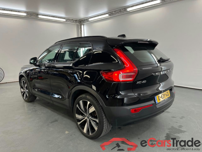 VOLVO XC40 Recharge P8 AWD R-Design #3