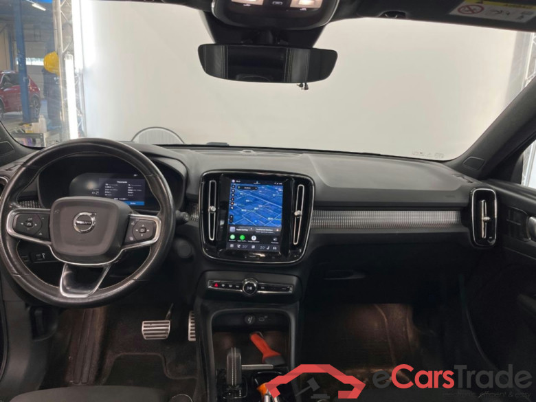 VOLVO XC40 Recharge P8 AWD R-Design #6