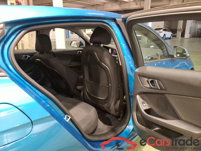 BMW 1 SERIES HATCH 1.5 116IA (80KW) #5
