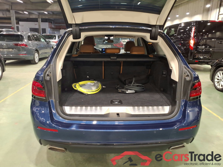 BMW 5 SERIES TOURING 2.0 520E TOURING AUTO #3