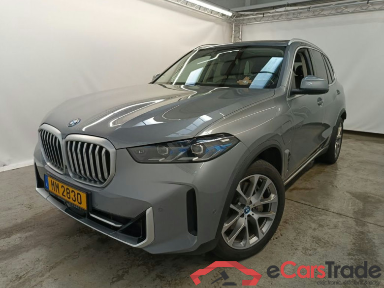 BMW X5 xDrive50e (360kW) 5d (total options: 19,393 Ex.Vat)