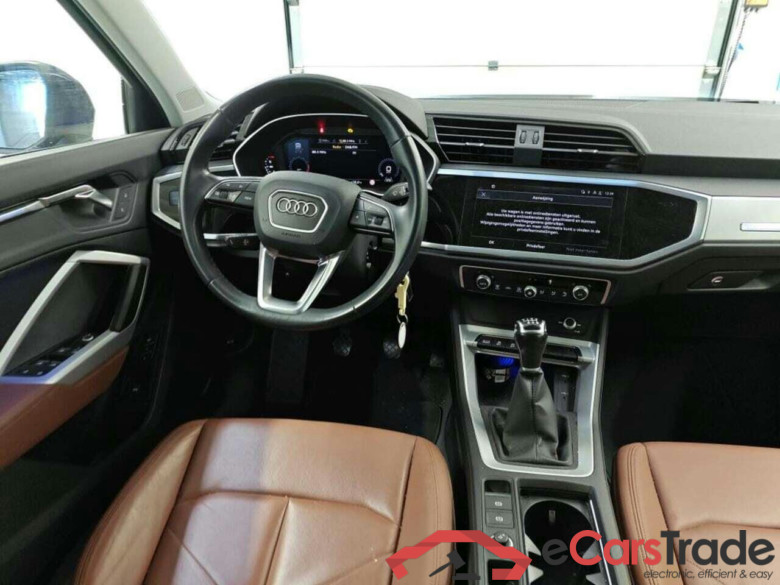 AUDI Q3 Sportback 35 TFSI Adv Edition #3