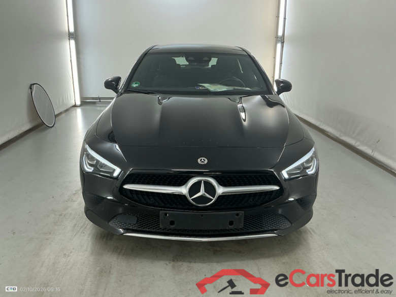 MERCEDES-BENZ CLA 2.0 CLA 180 D LUXURY LINE DCT
